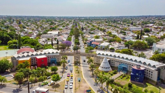 Allanamientos en barrio Centro América: varios detenidos y un arma secuestrada