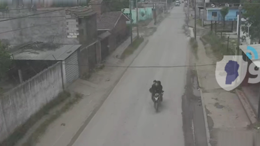 Intentó evadir un control policial y terminó detenido con una moto robada