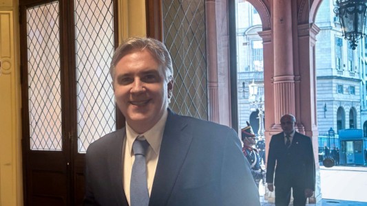 Llaryora tras la reunión con Milei: “Debemos poner por delante a los argentinos, más allá de las diferencias”