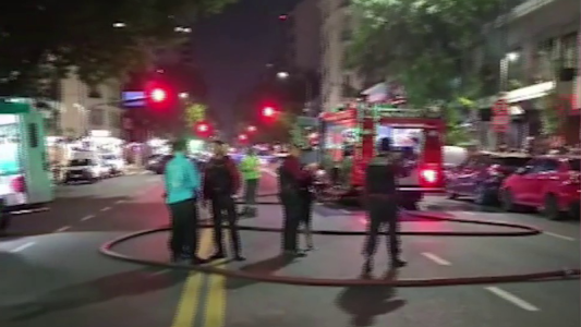 Incendio en un edificio de Palermo: murió una mujer y hay cinco heridos