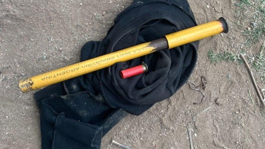 Detuvieron a un hombre con un arma casera y cocaína