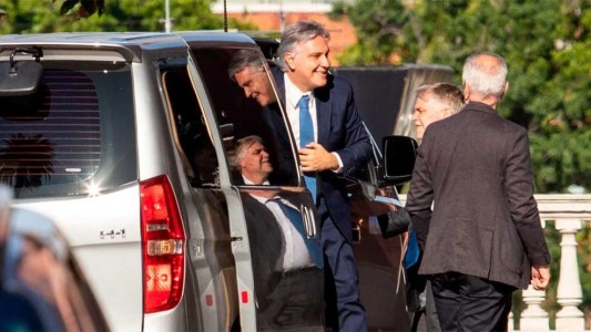Llaryora y Orrego se reúnen en Casa Rosada con Adorni y Santilli