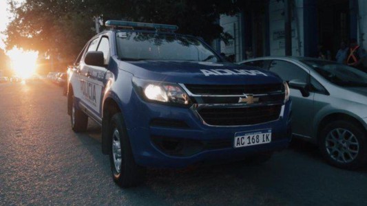 Detienen a dos menores buscados por robo armado en Villa El Libertador