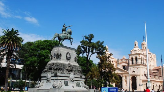Cielo despejado y máxima de 35°: así estará el clima en Córdoba este martes