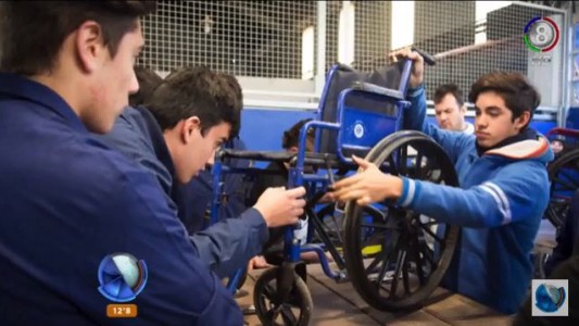 Las sillas de ruedas abandonadas serán reparadas por estudiantes