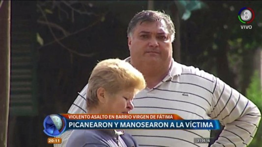 La manosearon y picanearon para robarle