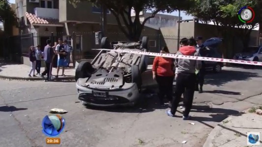 Espectacular vuelco en barrio San Fernando