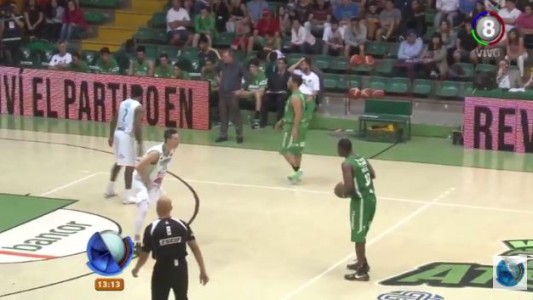 Gustavo Miravet vuelve a Atenas