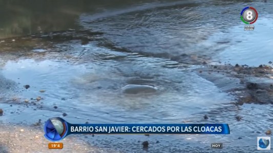 Vecinos de Ciudad Evita reclaman por el colapso de las cloacas