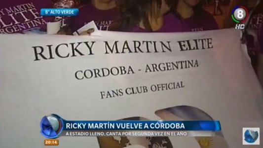Delirio de fanáticas por Ricky Martin