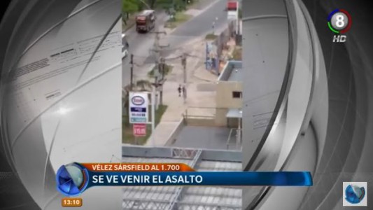 Robo registrado a plena luz del día en Vélez Sarsfield al 1700