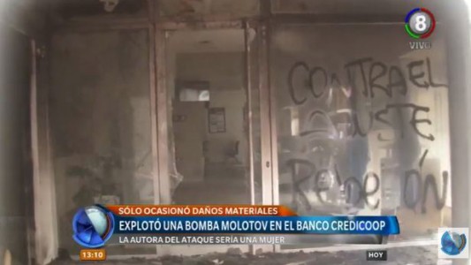 Explosión y fuego en el banco Credicoop
