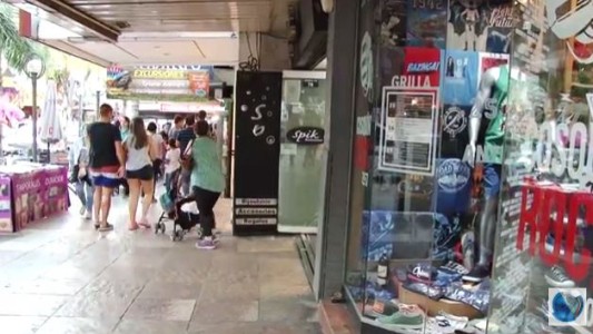 Mucho turismo, pero no muy buenas ventas