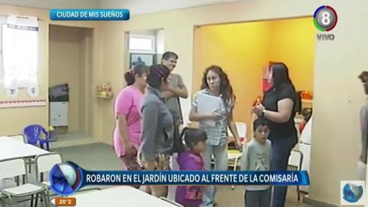 Robaron en un jardín de infantes ubicado al frente de una comisaría