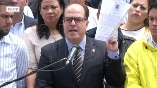 Tensión en Venezuela: La OEA denuncia un "Auto - golpe de Estado"