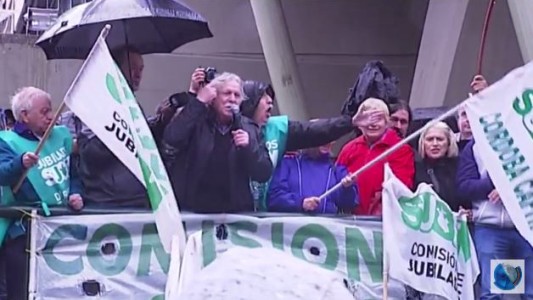 Suoem no descarta medidas más duras si no llegan a un acuerdo salarial