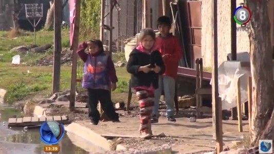 Sigue la pelea entre la nación y provincia por los números de la pobreza