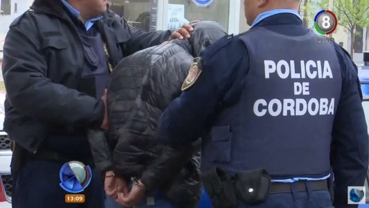 Operativo en barrio Jardín: Tres detenidos con inhibidores de alarmas