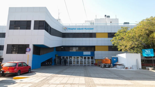 Hospital Infantil: extirparon con éxito un tumor cerebral a un niño de 13 años, sin secuelas