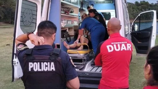 Milagro en el lago: rescataron a una mujer alcoholizada que nadaba vestida en Embalse