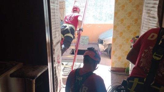 Rescataron a una mujer de 70 años que cayó en una cámara séptica