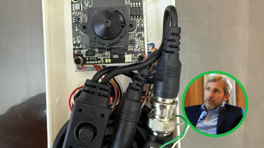 Rogelio Frigerio denunció el hallazgo de micrófonos de espionaje en su oficina