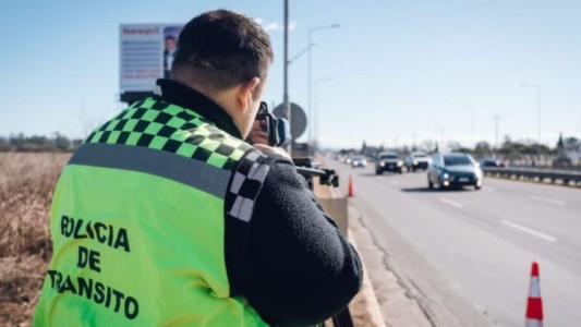 La Legislatura actualizó la Ley de Tránsito con cambios en controles, sanciones y uso de luces