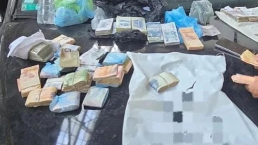 Córdoba: secuestraron casi $80 millones en una camioneta que tenía pedido de captura