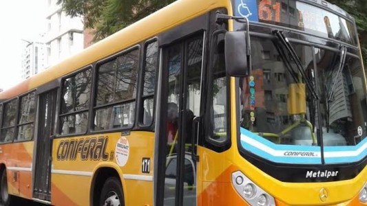 Tragedia vial en el centro de Córdoba: una joven murió tras ser embestida por un colectivo