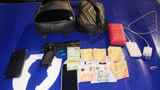 Detuvieron a un joven tras un robo a dos mujeres: secuestraron una réplica de arma
