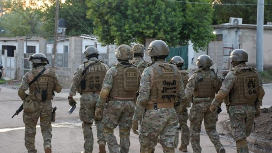 Megaoperativo policial de prevención y controles en La Lonja