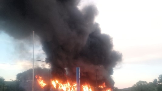 Pánico en el Tren de las Sierras: se incendió un vagón y los pasajeros fueron evacuados