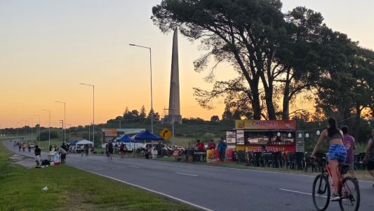 Empieza la peregrinación de la Virgen de Lourdes: miles de fieles caminan y pedalean para agradecer