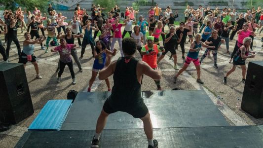 Vuelven las Clases de Gimnasia Familiar a plazas y parques de la ciudad