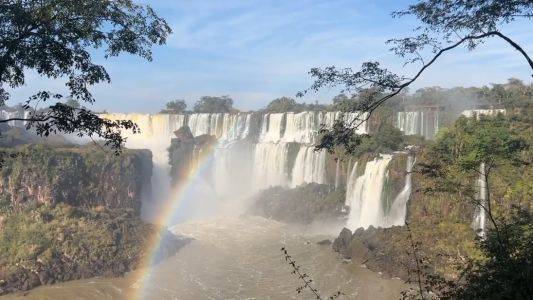 Suspenden paseos en lancha en las Cataratas del Iguazú por la fuerte bajante del río