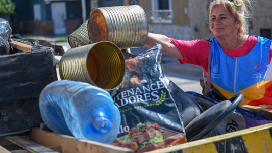 Operativos ambientales en barrios de Córdoba para eliminar posibles criaderos de dengue