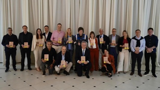 Milei reunió a su Gabinete en Olivos para realizar un balance del año 2025