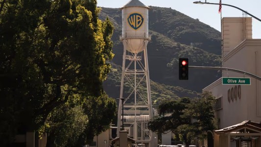 Warner descarta la oferta de Paramount y ratifica su acuerdo con Netflix