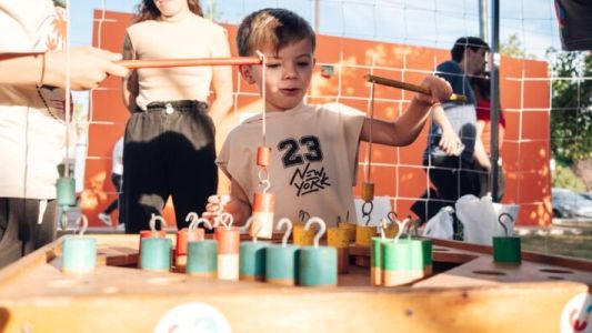 Ecocanje y kermés ambiental: tres nuevas jornadas en distintos barrios de la ciudad