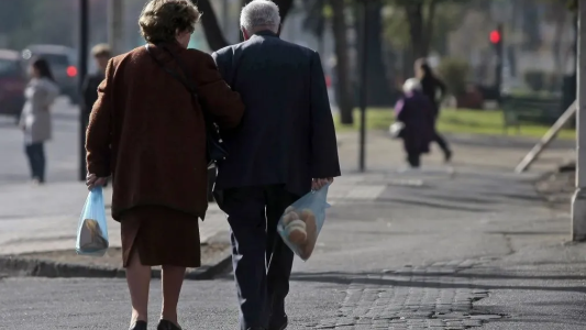 El viernes comienzan a cobrar los jubilados provinciales y se inicia el pago a activos en Córdoba