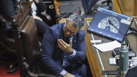 Pelea en Diputados: Menem trabaja en la primera minoría mientras el PRO resiste