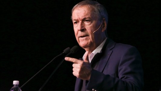 Juan Schiaretti recibió el alta médica y asumirá su banca en Diputados en febrero