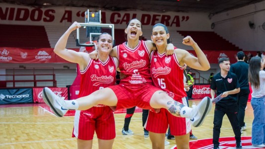 Las Gloriosas dominaron a Hindú en el cuandrangular y se preparan para las semifinales del Apertura