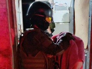 San Marcos Sud: FPA detuvo a tres personas e incautó 105 dosis de cocaína