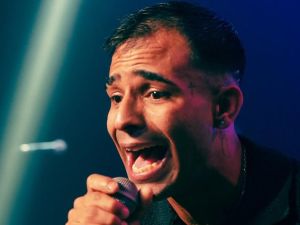 De la calle al escenario: la historia de Brian Guzmán que emocionó a Córdoba