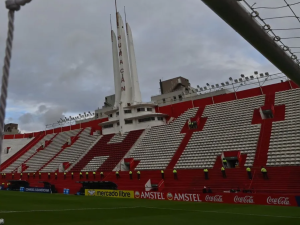 Huracán vs River se jugará con capacidad reducida en el Ducó tras el derrumbe cercano