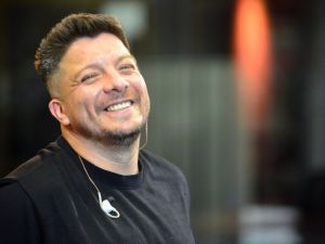 Damián Córdoba celebra 25 años de carrera con un show histórico en el Quality Arena