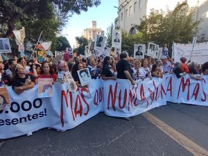Una marea de memoria: 200 mil personas marcharon en Córdoba con emoción a 50 años del golpe