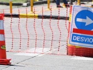 Anuncian cortes y desvíos por obras viales y trabajos de Aguas Cordobesas