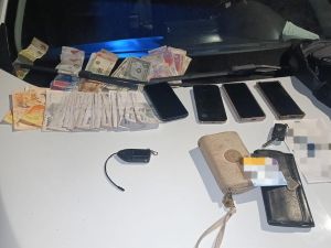 Barrio Pueyrredón: detuvieron a cuatro delincuentes por un robo con inhibidor